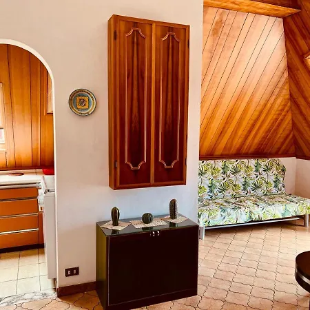 Royal Penthouse Daire Varazze